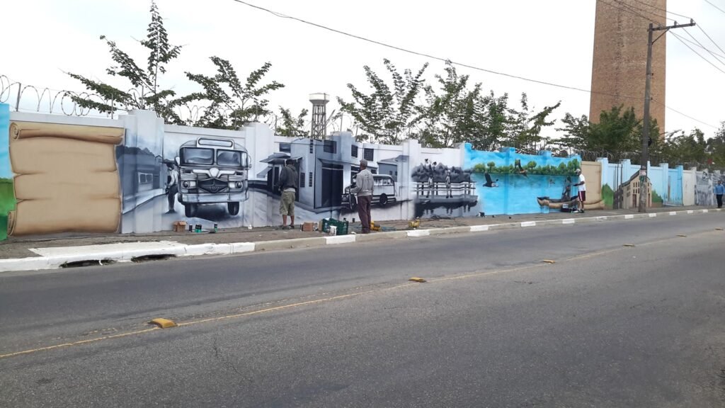 Mural histórico do projeto Tribos de São Miguel.
